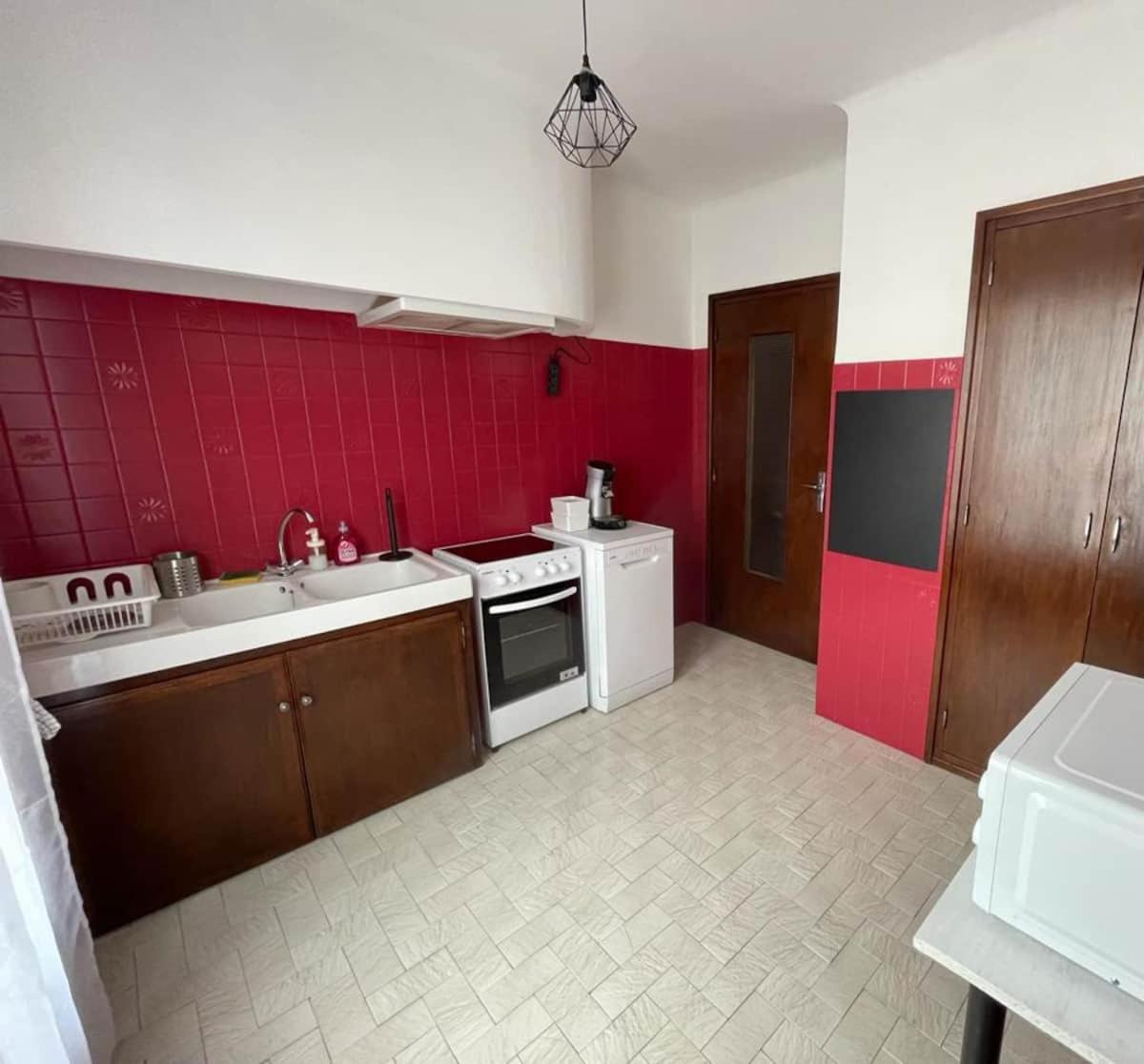 Lg Rite Appartement Avec Jardin Prades  Room photo